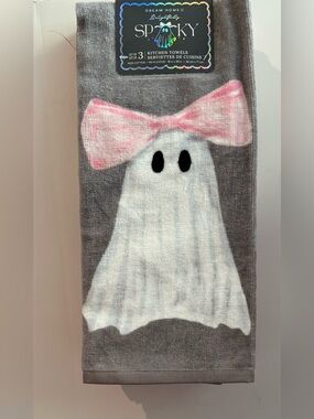 Super Cute Dream Home Ghosts Kitchen Towels- Set of 3- NWT